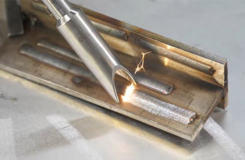 аппарат лазерной очистки сварных швов - новое слово в этом процессе