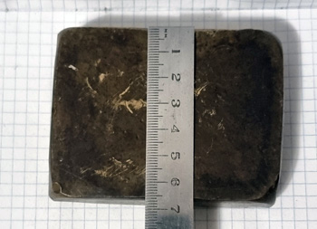 литой бронзовый брусок может превратиться в любое сизделие, например, стать мини-наковальней