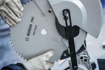 замена диска циркулярной пилы