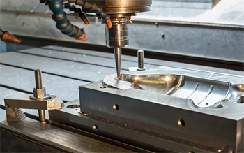 под фрезерной резкой на ЧПУ станке понимается любая операция по фрезеровке, от простой до сложной