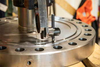 фрезерование фланца на производстве и на территории заказчика