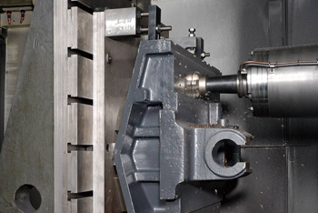 при фрезеровании вертикальных поверхностей фреза располагается в горизонтальной плоскости