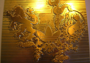 образец художественной фрезеровки латуни