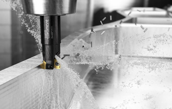 снизить эффект трения при фрезеровке нержавейки помогает жидкость