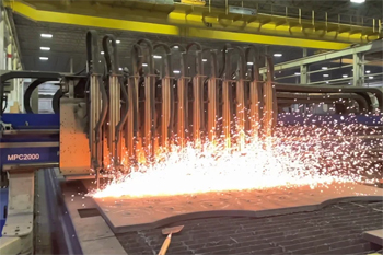 газоплазменная резка массивных плит