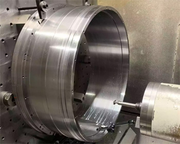 под горизонтально-расточными работами может пониматься и финишная отделка детали