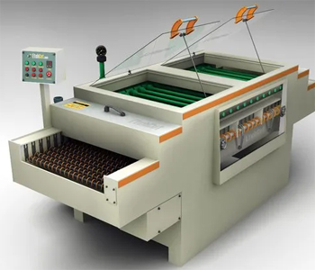 оборудование для химической гравировки работает с реактивами