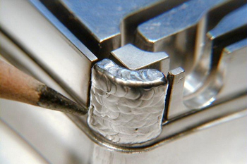 при изготовлении изделий из сварки важнейшее значение имеет качество сварного шва