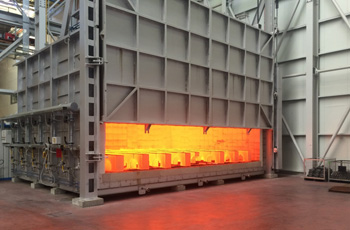 камерные печи достаточно велики, чтобы серийно обрабатывать в них даже крупные детали