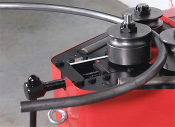 круглогибочные станки - механические устройства, которые приводятся в действие ручной силой