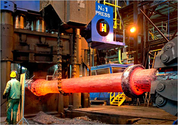 многие кузнечные станки - гиганты производственных масштабов