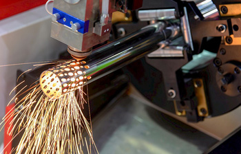 художественная лазерная резка профиля: создание перфорированного изделия