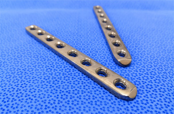 лазерная резка титана может предполагать несложную перфорацию заготовок