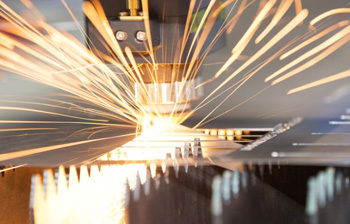 латунный лист хорошо переносит термическую резку