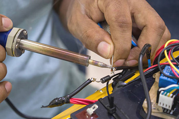 в электротехнике лужение металла используют для обработки проводов в электротехнике лужение металла используют для обработки проводов