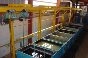 простейшее оборудование для фосфатирования - ванные, наполненные раствором