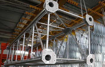 в систему оборудования для горячего цинкования входит и надежный такелаж