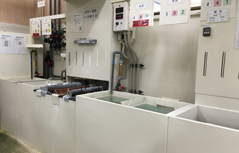 оборудование для покрытий олово-висмут: емкости, в которые погружают детали