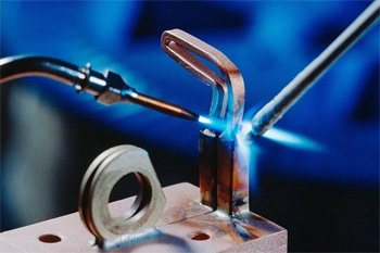 пайка металла - родственная со сваркой технология