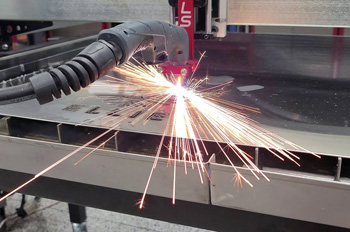 для плазменной резки нержавейки твердость любого сплава - не проблема