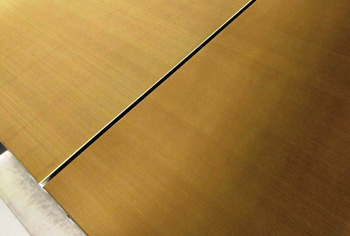 из латунной плиты получаются красивые и практичные декоративные панели