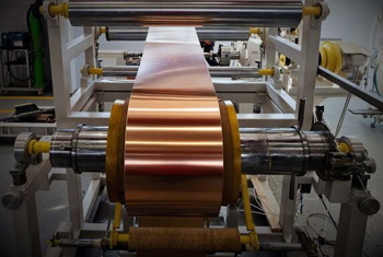 даже тонколистовой плоский бронзовый прокат отличается высокой механической прочностью