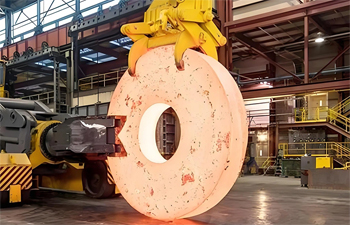 с некоторыми титановыми поковками не справиться без тяжелой техники