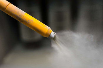 покраска электростатическим распылением может быть не только сухой, но и мокрой покраска электростатическим распылением может быть не только сухой, но и мокрой