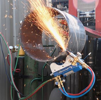 некоторые модели портативных плазменных станков режут трубы