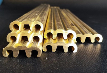 профиль латунный, изготовленный методом прессования