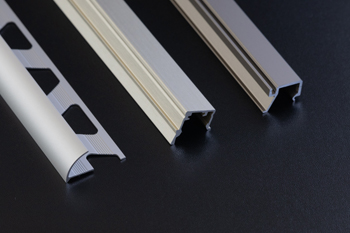 пластичность свинцового профиля помогает в его перфорации и гибке