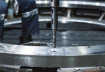 радиально-сверлильная обработка на специальной технике - простой и быстрый процесс