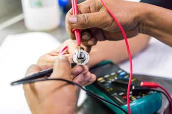 причиной ремонта КИП может стать любой компонент системы