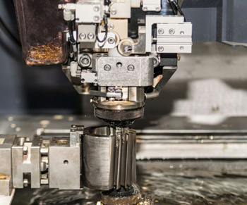 основной рабочий узел резки на проволочном станке