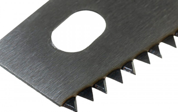 эффективность резки обушковой пилой объясняется формой и расположением зубьев