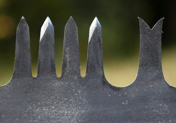 инструмент зубчатых пил при ближайшем рассмотрении