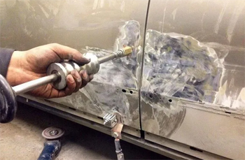 рихтовка часто требуется поврежденным кузовам авто