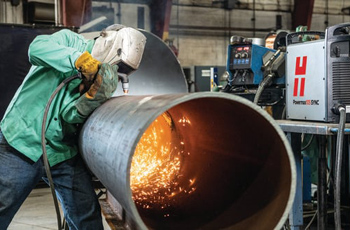 ручные плазменные резаки помогут легко разделить даже массивные трубы