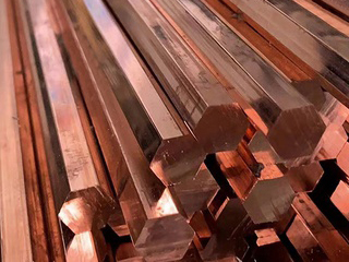 медные шестигранники выпускают методами вытяжки или деформации - горячей или холодной