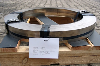 упакованная титановая лента с сопроводительными документами