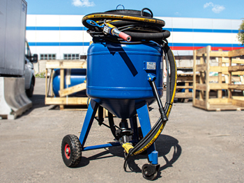 пескоструйные аппараты как станки для обработки поверхностей используют в качестве абразивного материала чистый кварцевый песок