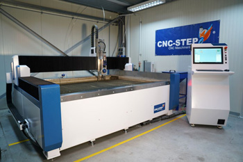 самые совершенные станки гидроабразивной резки оснащают ЧПУ