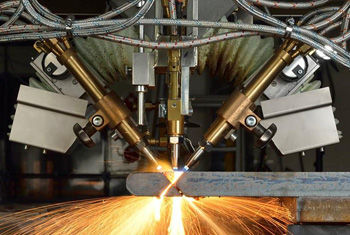 газорезательные машины - станки механической резки, которые могут быть оснащены не одним, а несколькими резаками