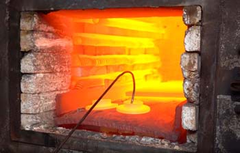 парадокс технологии старения в том, что после нее металл укрепляется и становится моложе