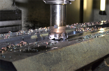 строгание горизонтальных поверхностей - несложная и не требующая дополнительной подготовки оборудования операция