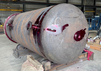 сваркой емкостей из нержавеющей стали изготавливают цистерны