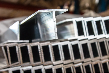 тавр алюминиевый в отличие от двутавра имеет сечение в виде буквы Т