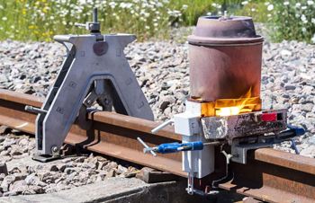 термитная сварка используется для ремонта железнодорожных путей