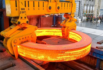 выпуск титанового проката методом раскатки