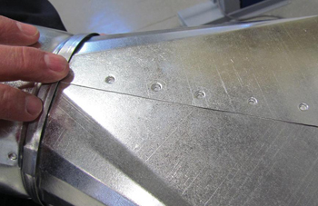 соединения точечной сварки выглядят аккуратно и ровно